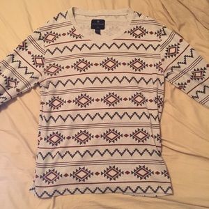 TILLYS TRIBAL PRINT LONG SLEEVE